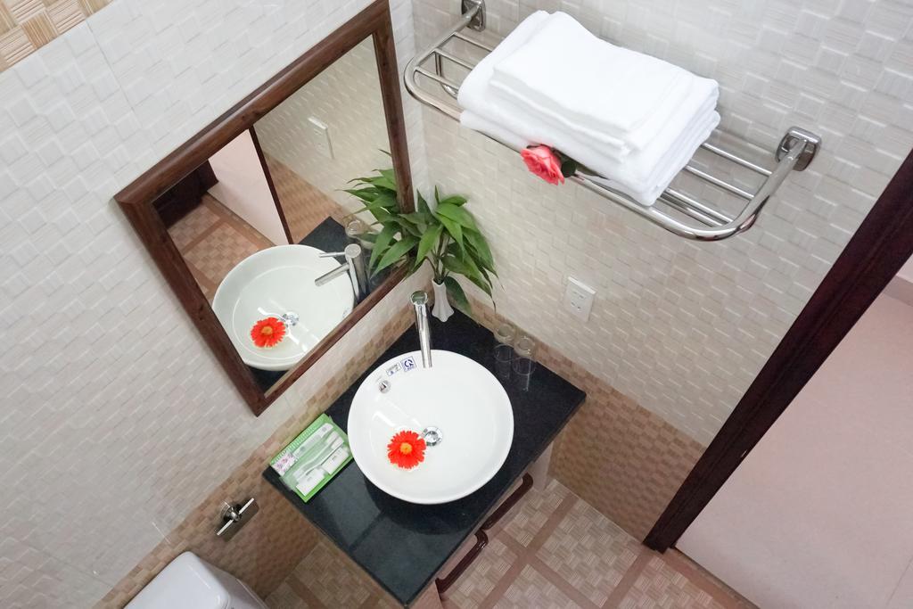 Phoenix Homestay Хоян Екстер'єр фото