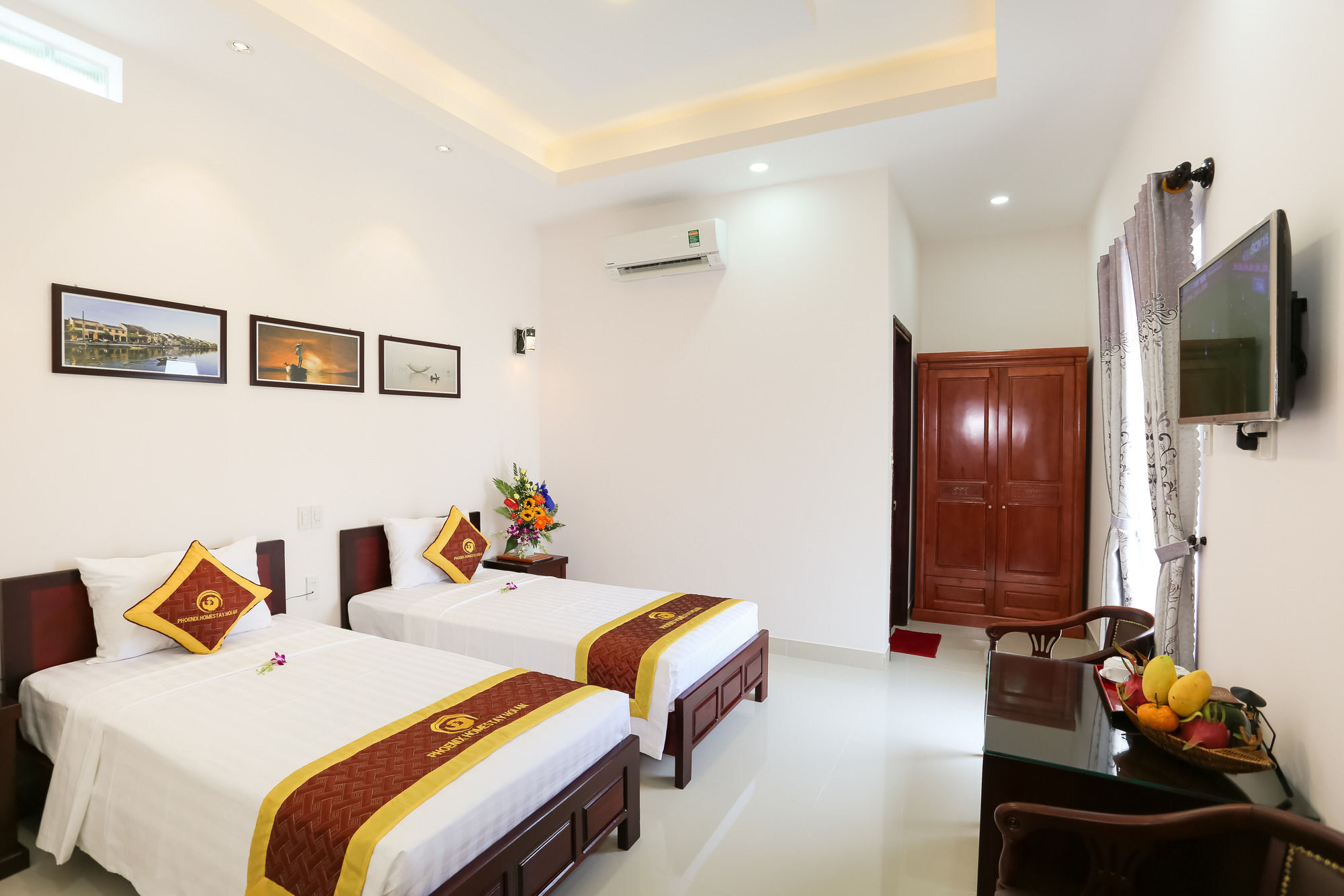 Phoenix Homestay Хоян Екстер'єр фото